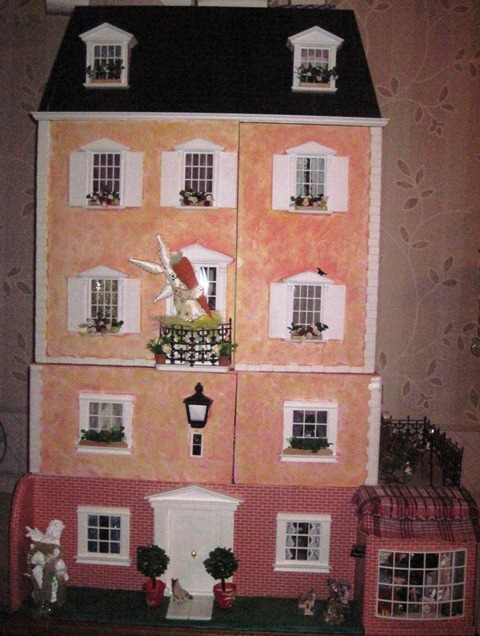 Lessy - Мое удовольствие (Monplaisir Palace)