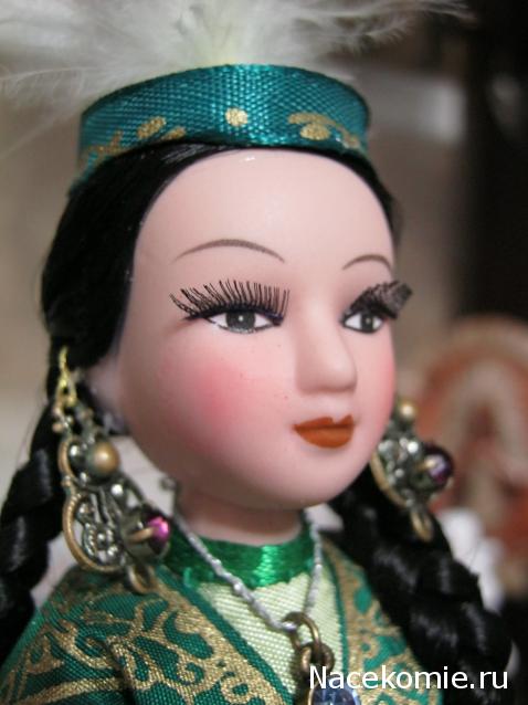 Куклы в народных костюмах №28 Кукла в казахском праздничном костюме