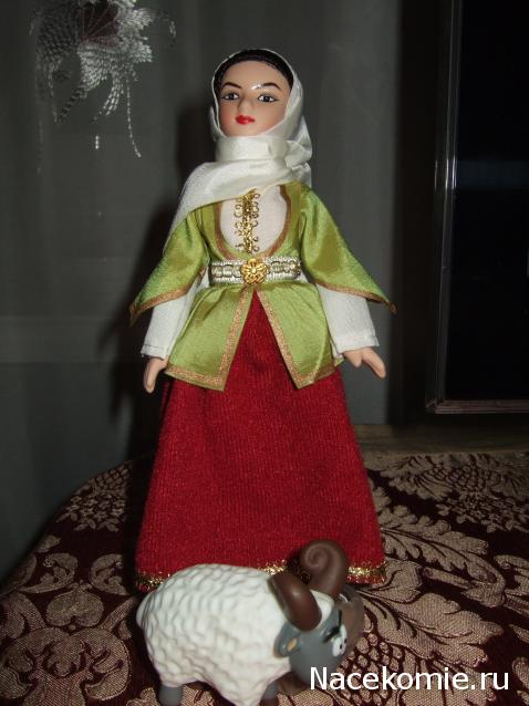 Куклы в народных костюмах №32 Кукла в азербайджанском праздничном костюме