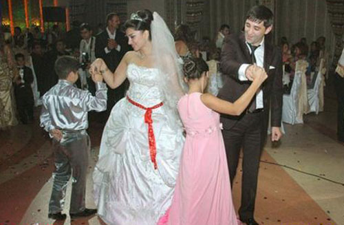 Куклы в народных костюмах №32 Кукла в азербайджанском праздничном костюме