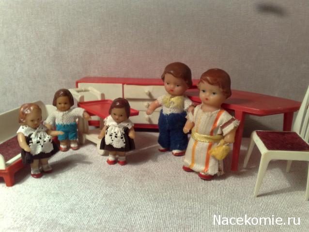 Друзья детства. Куклы, мишки и прочие игрушки