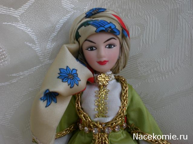Куклы в народных костюмах №32 Кукла в азербайджанском праздничном костюме