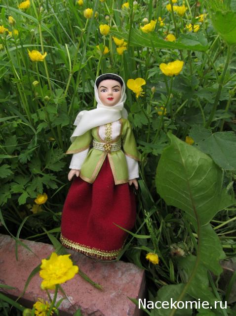 Куклы в народных костюмах №32 Кукла в азербайджанском праздничном костюме