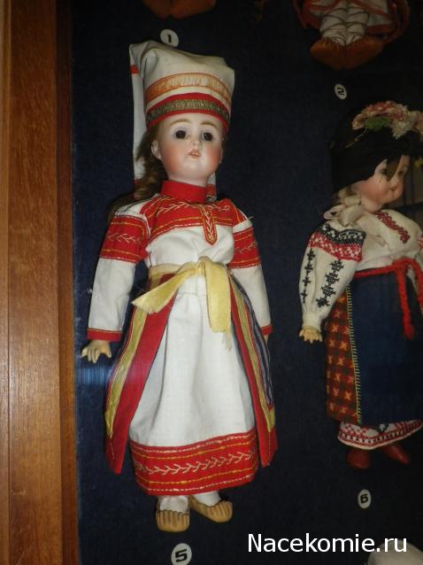 Куклы в этнических костюмах