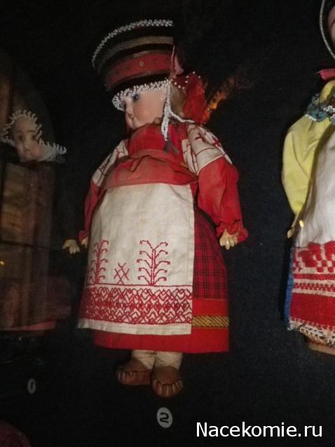 Куклы в этнических костюмах