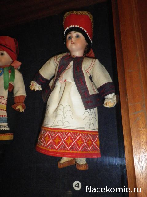 Куклы в этнических костюмах