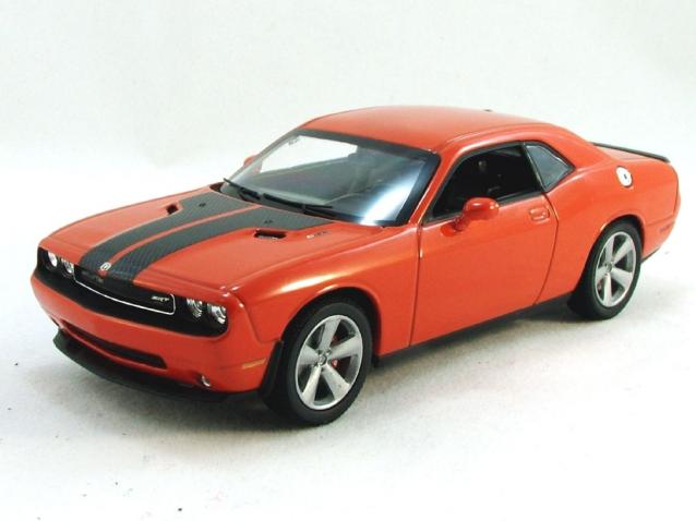 Суперкары №60 Dodge Challenger SRT-8