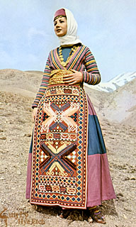 Куклы в народных костюмах №20 Кукла в армянском праздничном костюме