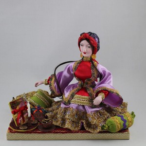 Куклы в народных костюмах №32 Кукла в азербайджанском праздничном костюме