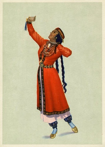 Куклы в народных костюмах №12 Кукла в узбекском летнем костюме