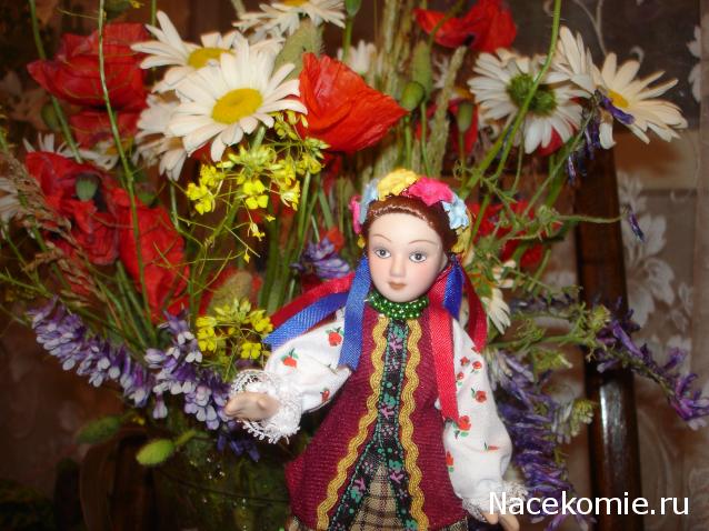 Куклы в народных костюмах №4 Кукла в летнем костюме Киевской губернии