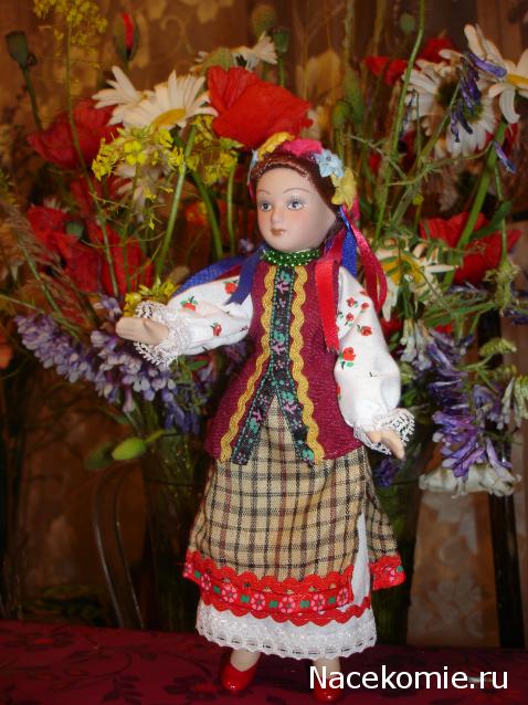 Куклы в народных костюмах №4 Кукла в летнем костюме Киевской губернии