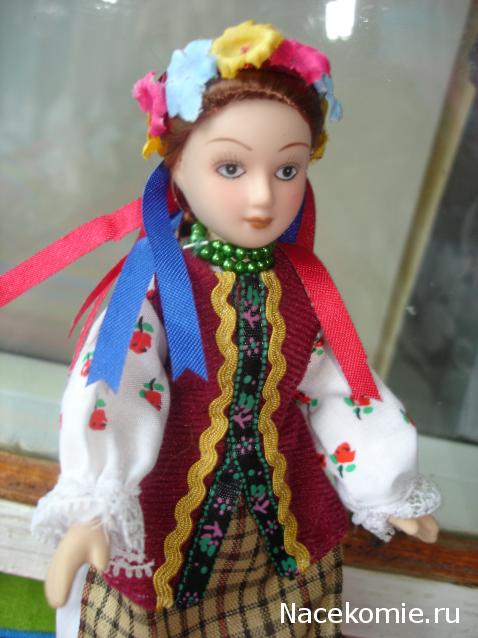 Куклы в народных костюмах №4 Кукла в летнем костюме Киевской губернии