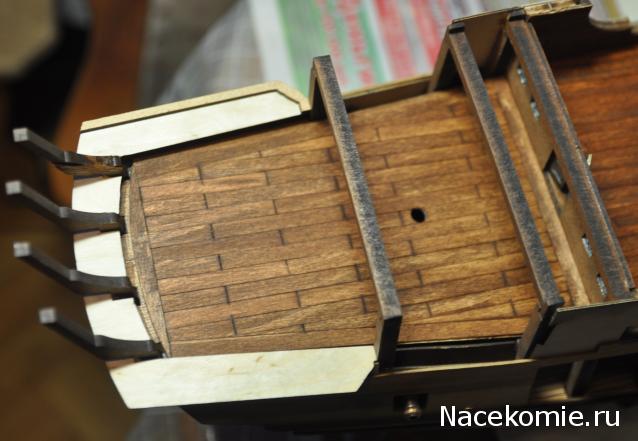 Собери Чёрную Жемчужину. Корма и каюта капитана