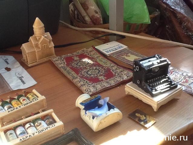 Мебель и аксессуары для кукольного дома НЕ ИЗ ЖУРНАЛА