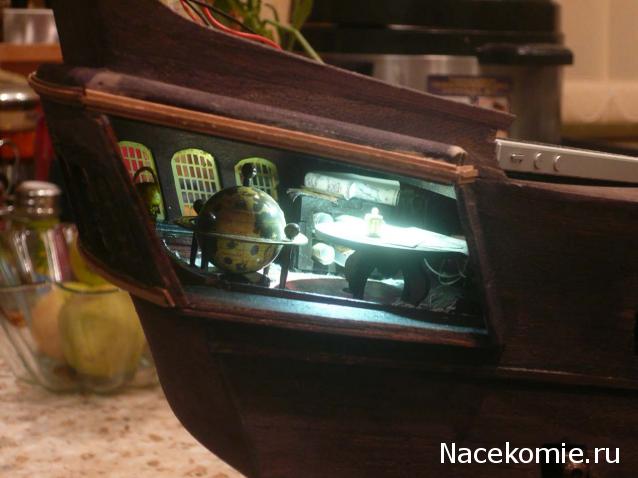 Собери Чёрную Жемчужину. Корма и каюта капитана