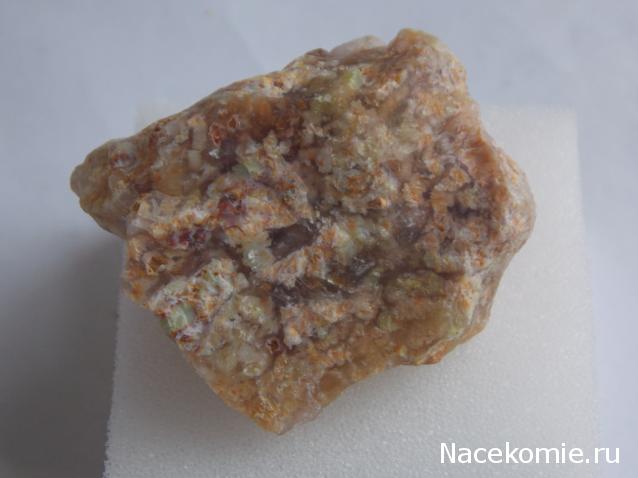 Минералы Сокровища Земли №4 - Опал