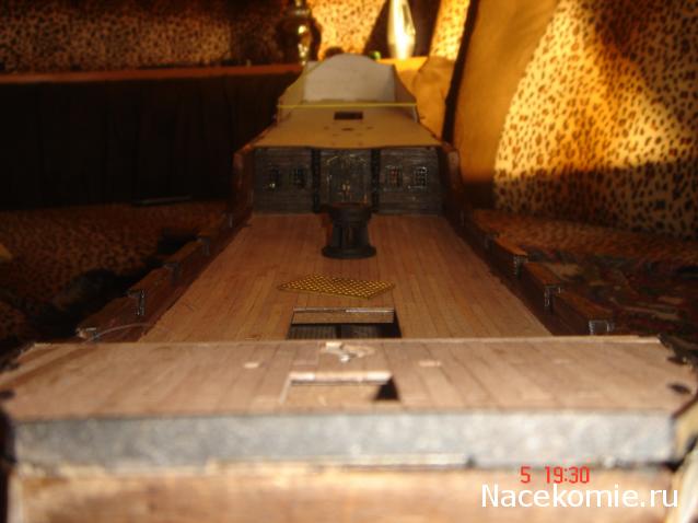 Собери Чёрную Жемчужину. Корма и каюта капитана