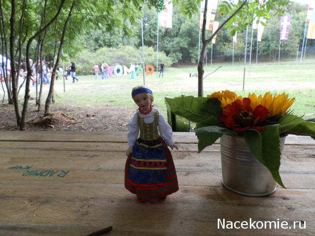 Куклы в народных костюмах №44 Кукла в литовском девичьем костюме