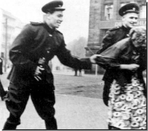 Солдаты ВОВ - Землянка (общение на разные темы)