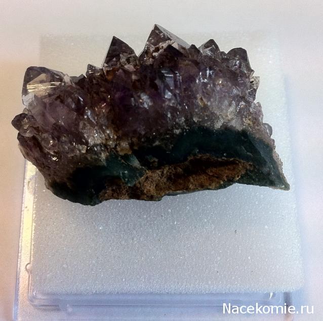 Минералы Сокровища Земли №1 - Аметист