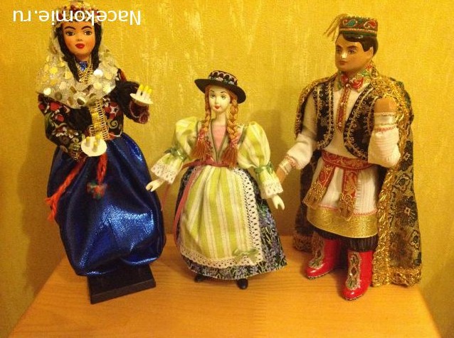 Куклы в этнических костюмах