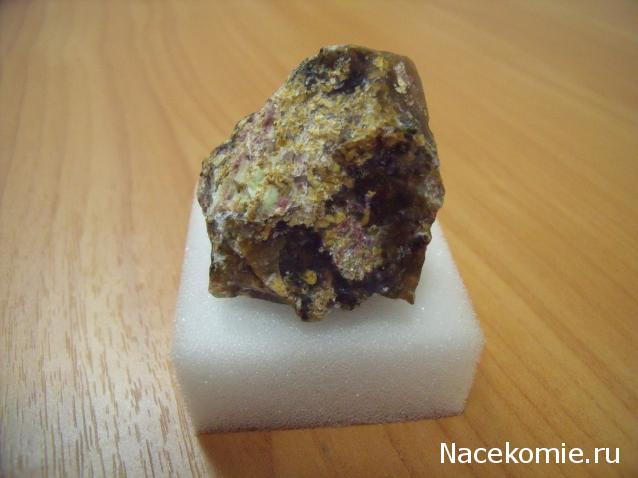 Минералы Сокровища Земли №4 - Опал