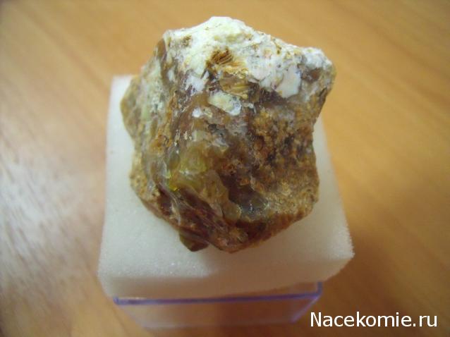 Минералы Сокровища Земли №4 - Опал