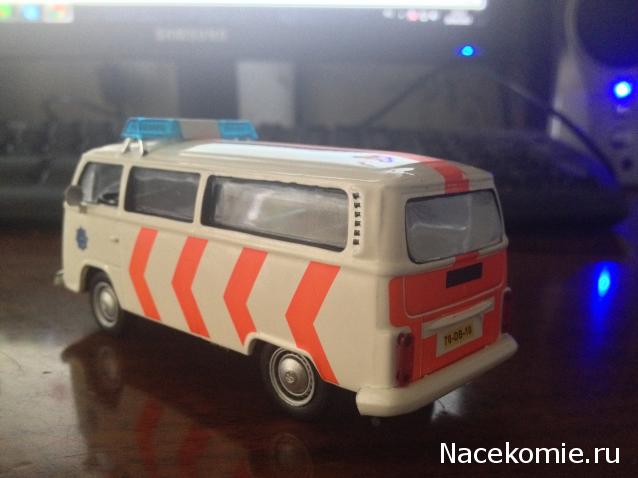 Полицейские Машины Мира №17 Volkswagen Transporter T2