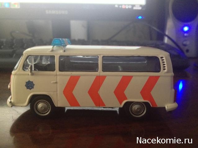 Полицейские Машины Мира №17 Volkswagen Transporter T2