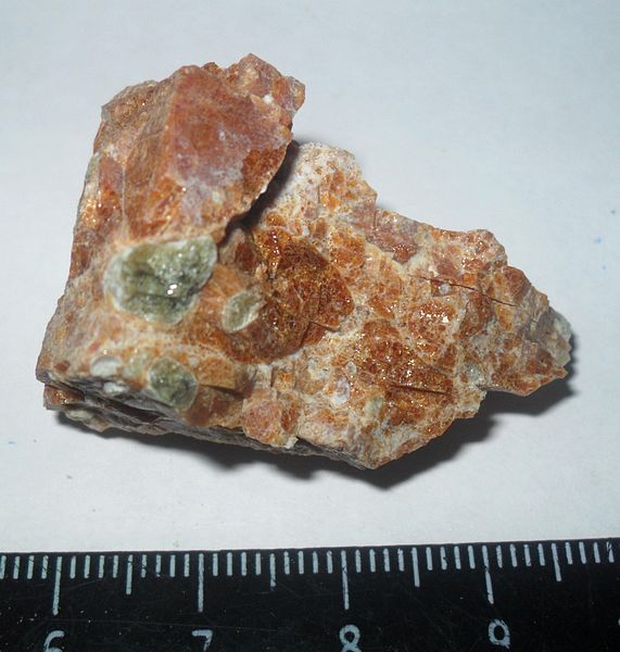 Минералы Сокровища Земли №3 - Черный обсидиан