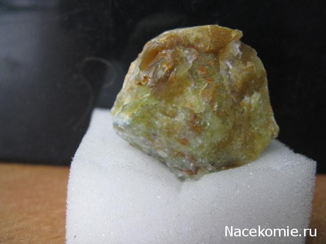 Минералы Сокровища Земли №4 - Опал