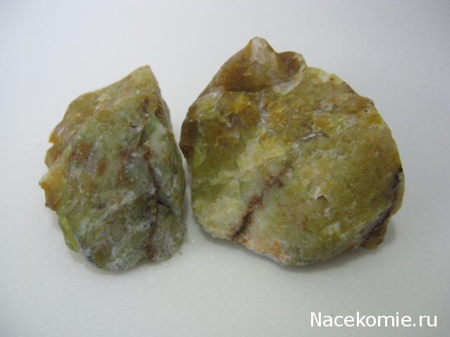 Минералы Сокровища Земли №4 - Опал