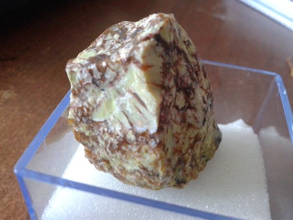 Минералы Сокровища Земли №4 - Опал