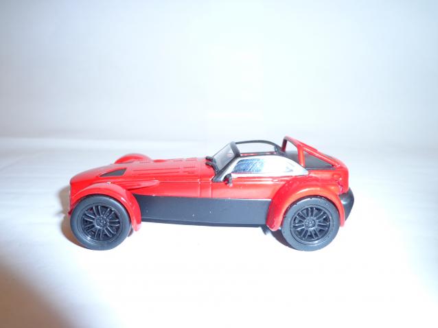 Суперкары №69 Donkervoort D8