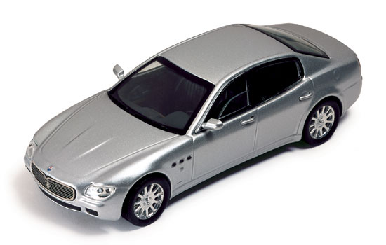 Суперкары №64 Maserati Quattroporte