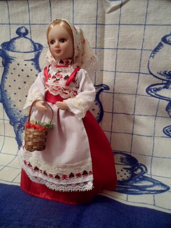 Куклы в народных костюмах №18 Кукла в повседневном костюме Пермской губернии