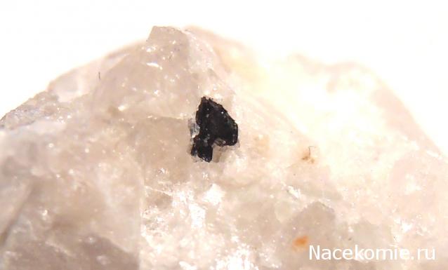 Минералы Сокровища Земли №13 - Альбит