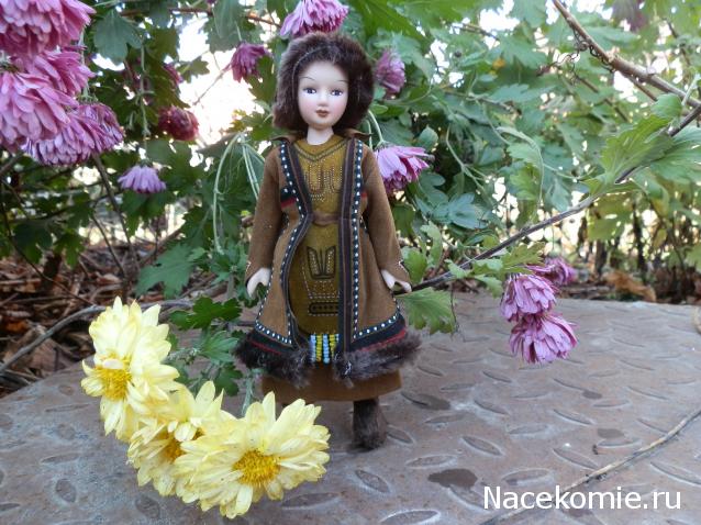 Куклы в народных костюмах №47 Кукла в эвенкийском зимнем костюме