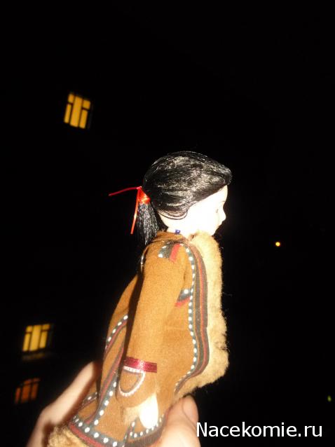 Куклы в народных костюмах №47 Кукла в эвенкийском зимнем костюме