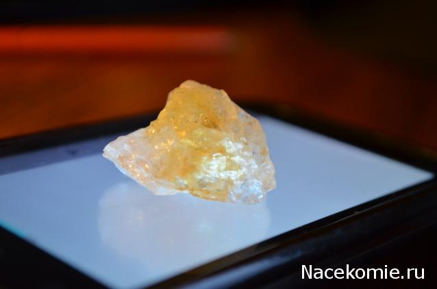 Минералы Сокровища Земли №12 - Цитрин