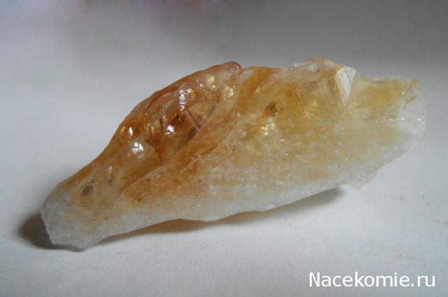 Минералы Сокровища Земли №12 - Цитрин