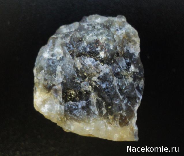 Минералы Сокровища Земли №16 - Кордиерит