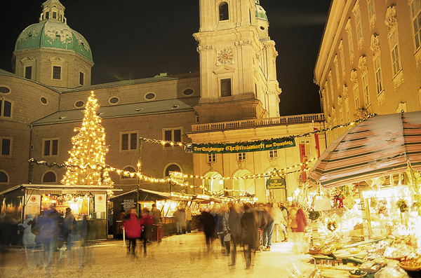 Музыка из окон одного дома от Alexandra Green