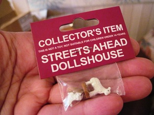 Мебель и аксессуары для кукольного дома НЕ ИЗ ЖУРНАЛА