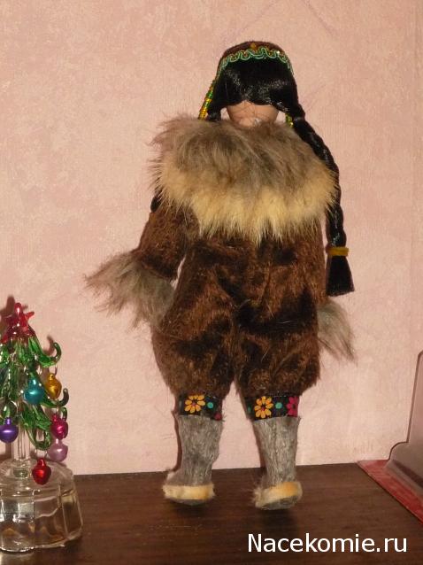 Куклы в народных костюмах №51 Кукла в чукотском зимнем костюме