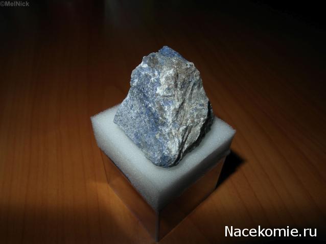 Минералы Сокровища Земли №18 - Дюмортьерит