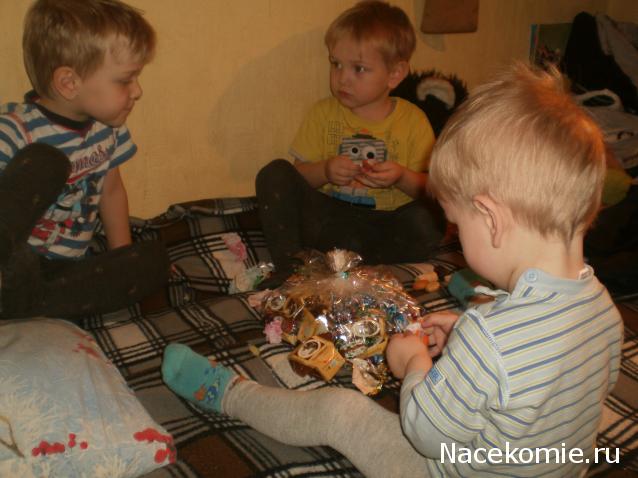 Новогодний рукодельный сюрпризник 2014