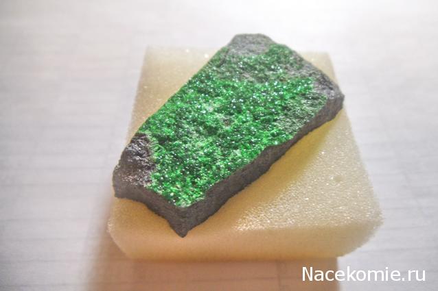 Минералы Сокровища Земли (2013) - График Выхода и обсуждение