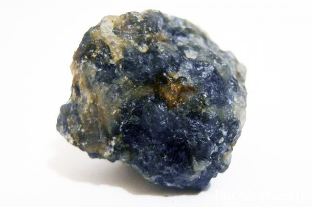 Минералы Сокровища Земли №16 - Кордиерит